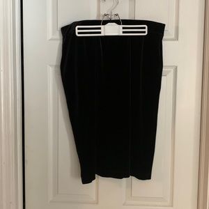 Liz Claiborne velour skirt size XL